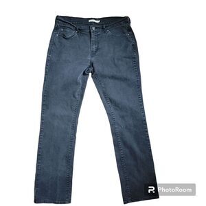 Levi's Black 505 Straight Leg. Size 30.